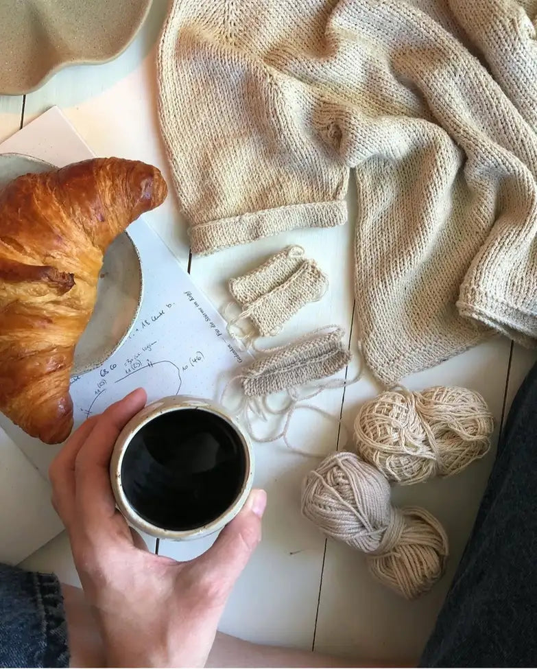Foto Stricken Emma's Tee und Kaffeetrinken