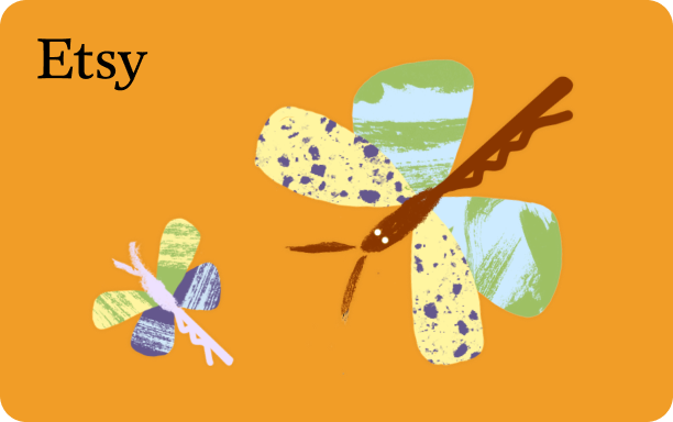 Ilustração de duas libelinhas abstratas com padrões nas asas sobre um fundo cor de laranja, uma maior em primeiro plano e uma mais pequena ligeiramente atrás. A cena passa-se sobre um fundo amarelo-escuro com um logótipo Etsy em letra preta no canto superior esquerdo.
