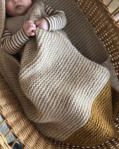 DREAM BIG BABY BLANKET